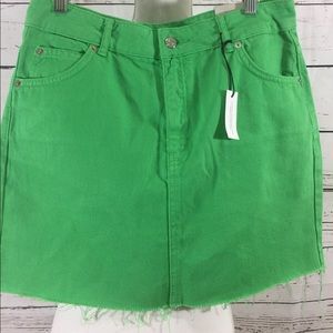 Top shop women skirt knee length size 8 NWT